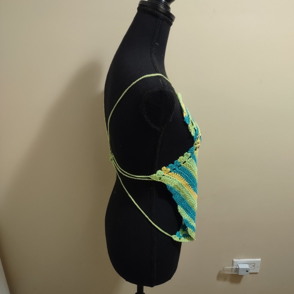 Butterfly Halter Top - Picture 12 of 16